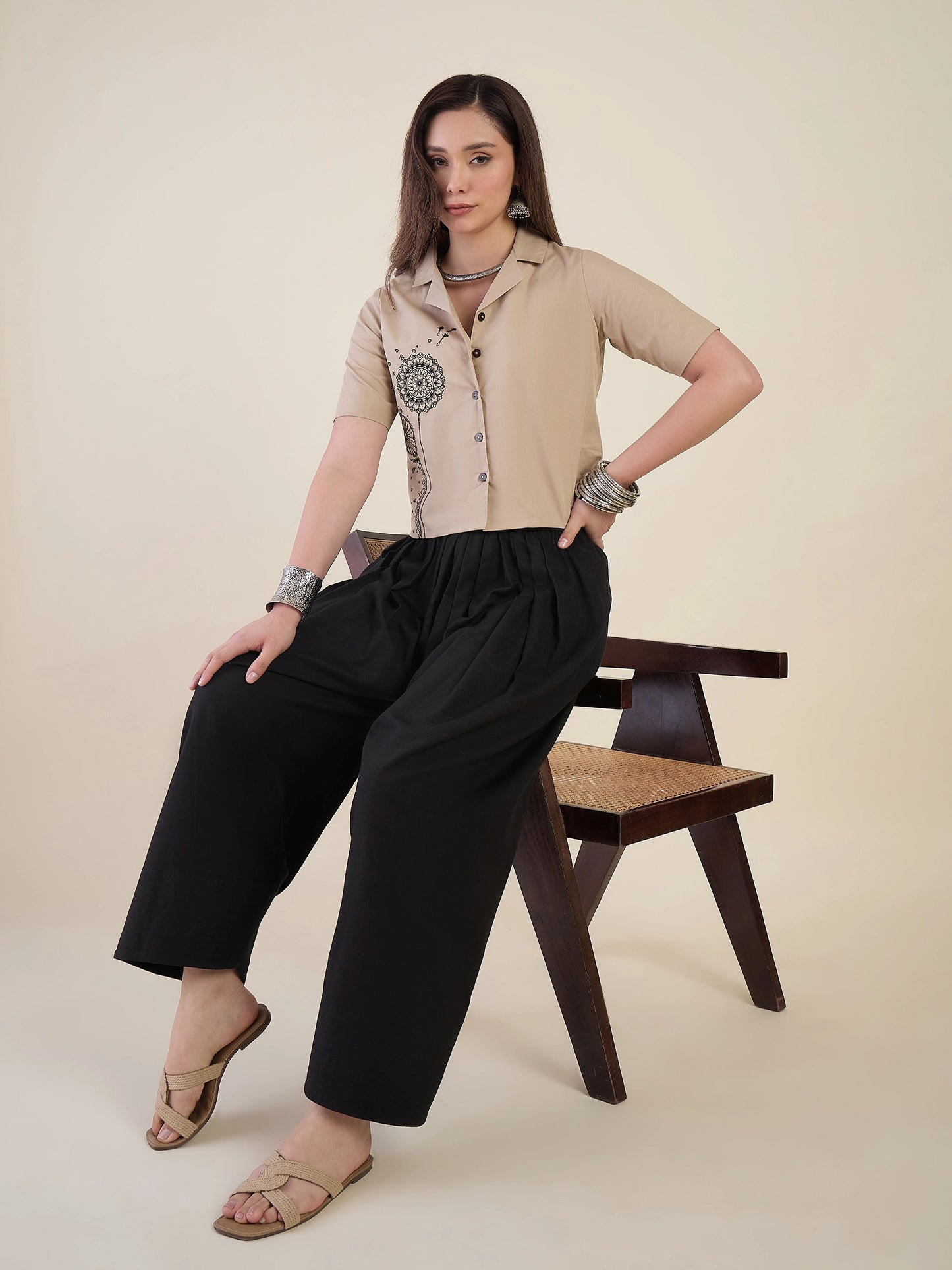 Women Black Solid Cotton Farshi Salwar