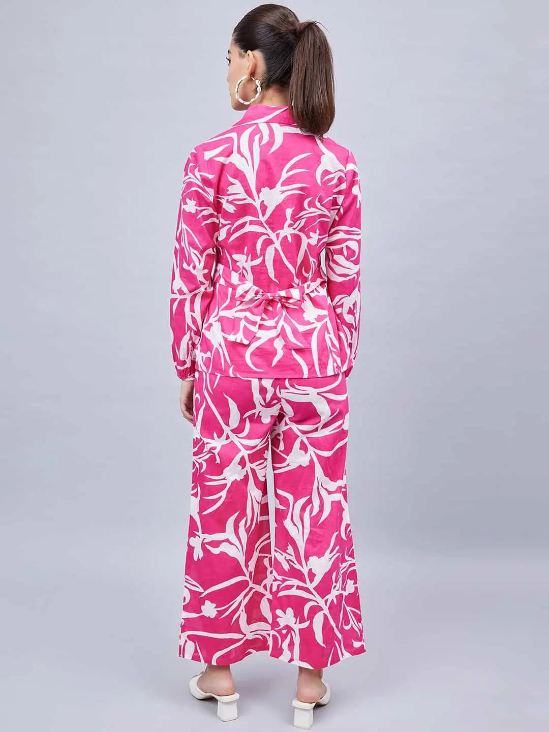 winered-women-pink-printed-front-opening-co-ord-set