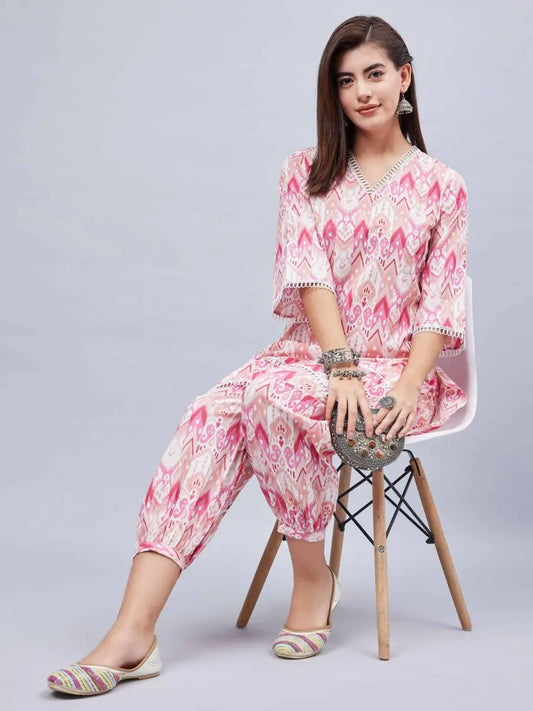 winered-woman-pink-printed-lace-detailing-co-ord-set