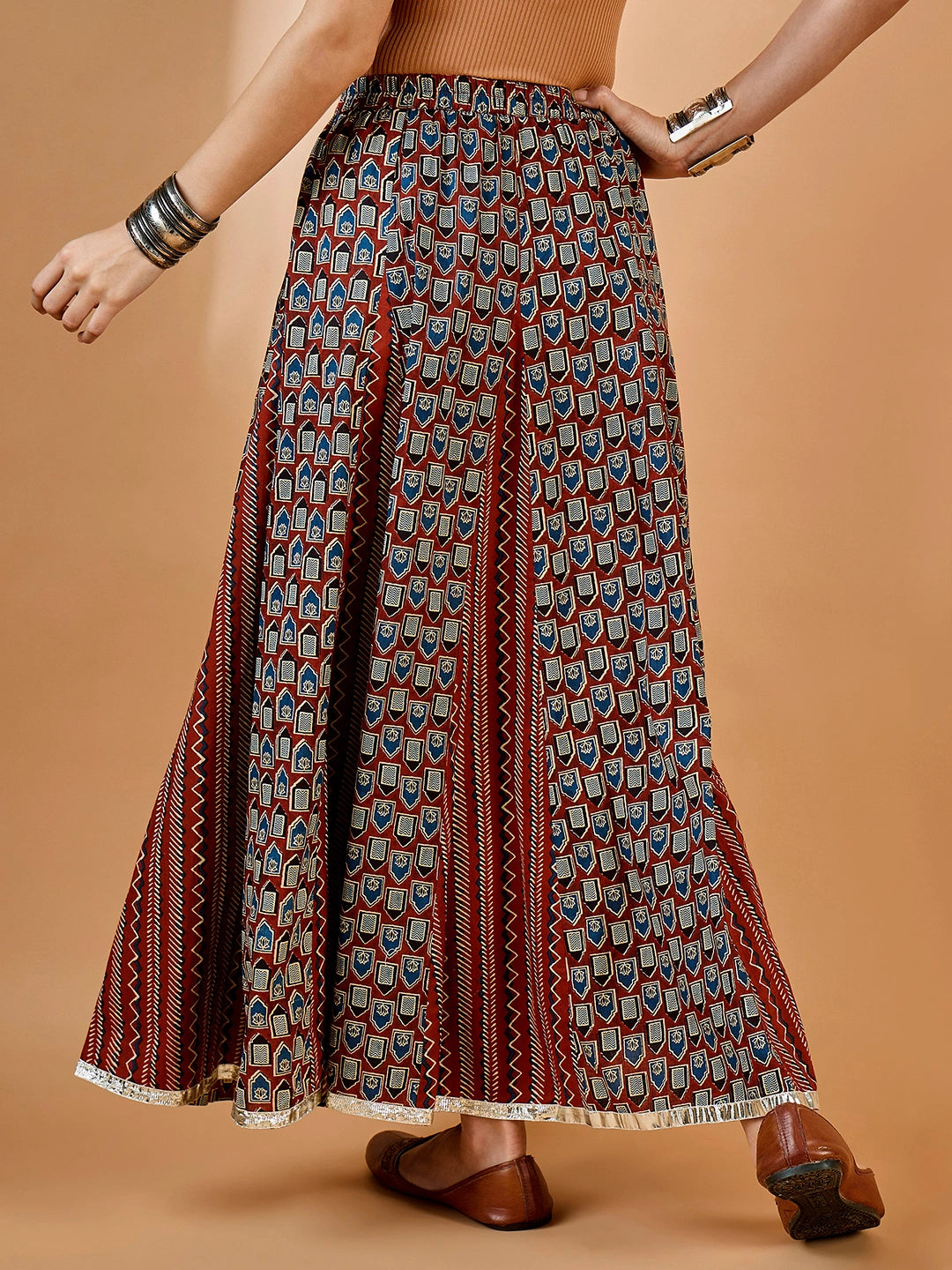 WineRed Women Printed Godet Skirt