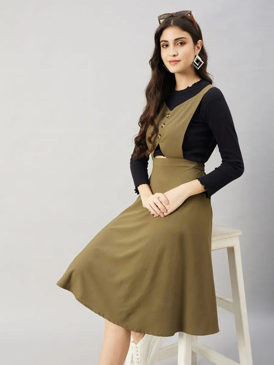 winered-women-green-pinafore-flared-dress
