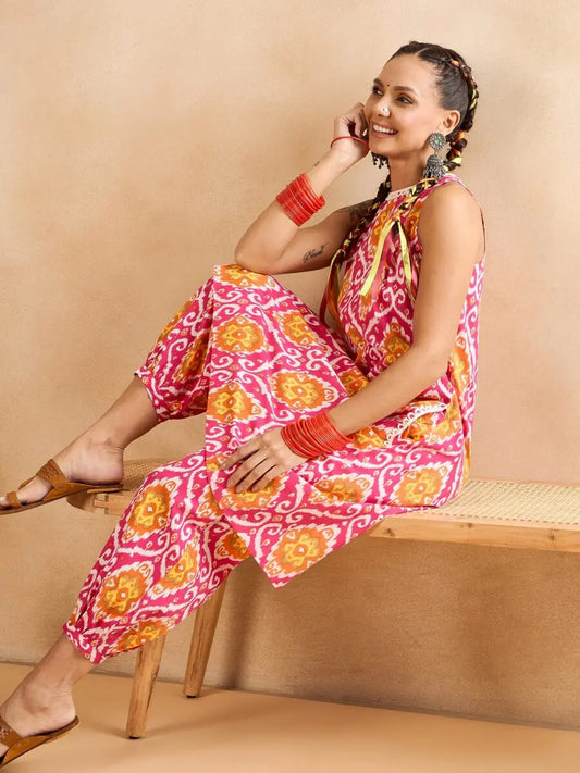 winered-woman-geometric-print-sleeveless-pink-co-ord-set