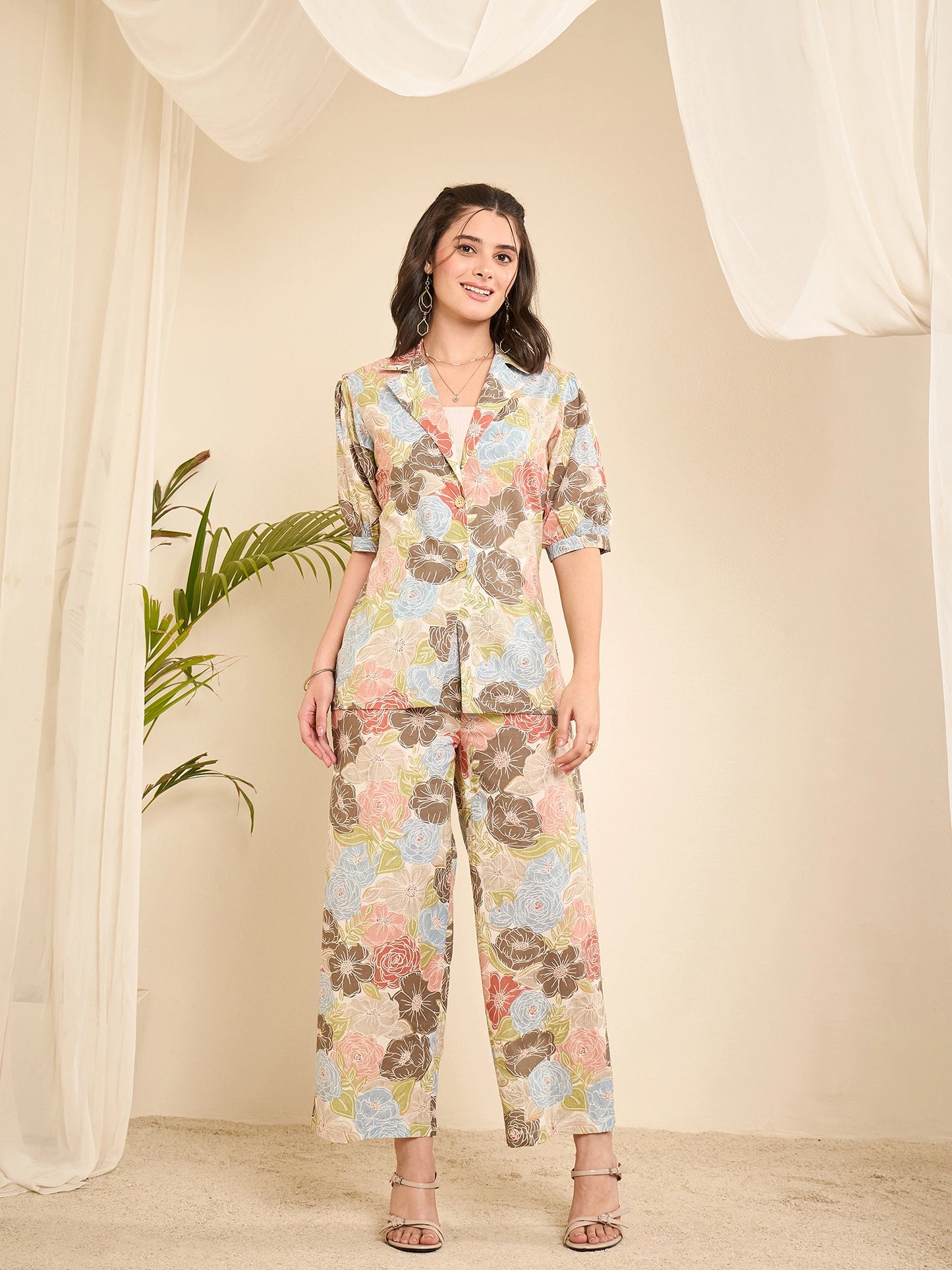 women-floral-print-twist-front-top-and-wide-leg-pant-co-ord-set