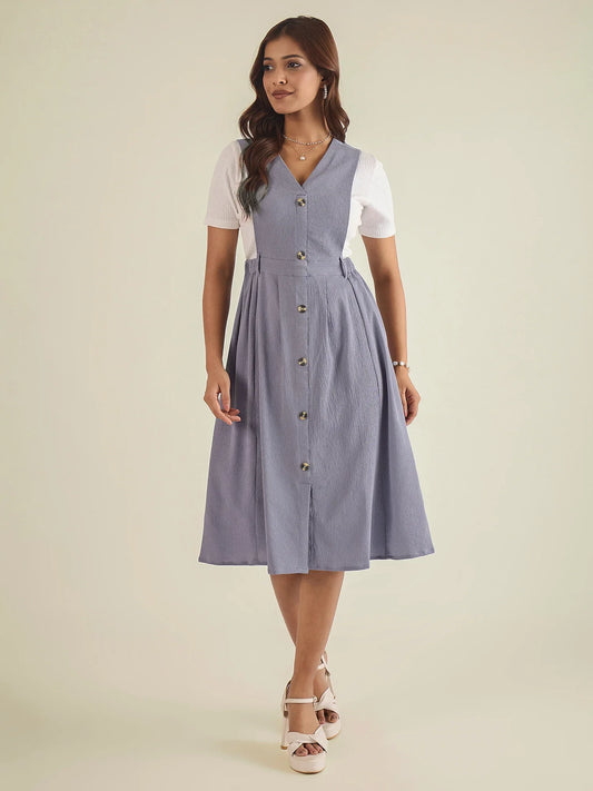 winered-women-lavender-solid-pinafore-dress-with-button