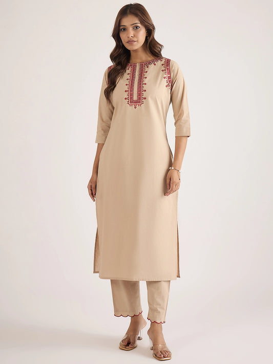 Women Beige cotton embroidered straight-cut kurta