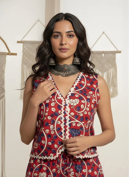 Women Red Lace Detailing Waistcoat Top