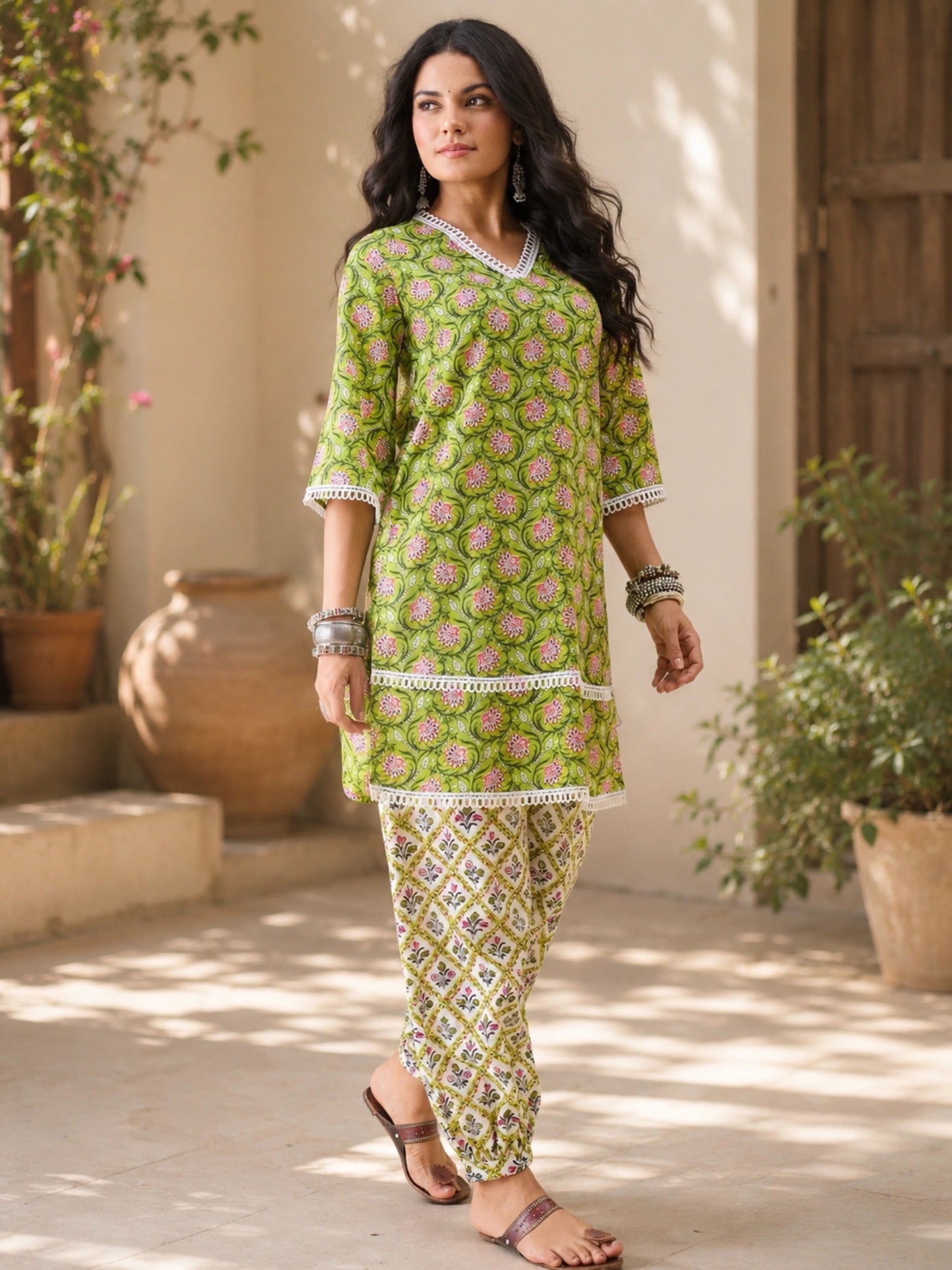 Women's Floral Printed Balloon Pant Set | V-Neck | Three-Quarter  Bell Sleeves | Lace Trim Ethnic Kurta Set