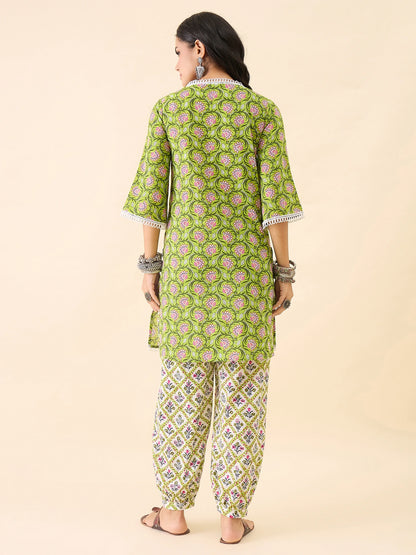 Women's Floral Printed Balloon Pant Set | V-Neck | Three-Quarter  Bell Sleeves | Lace Trim Ethnic Kurta Set
