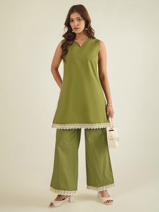 women-green-cotton-poplin-lace-detailed-tunic-with-pant-co-ord-set