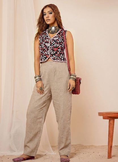 Women Black Lace Detailing Waistcoat Top