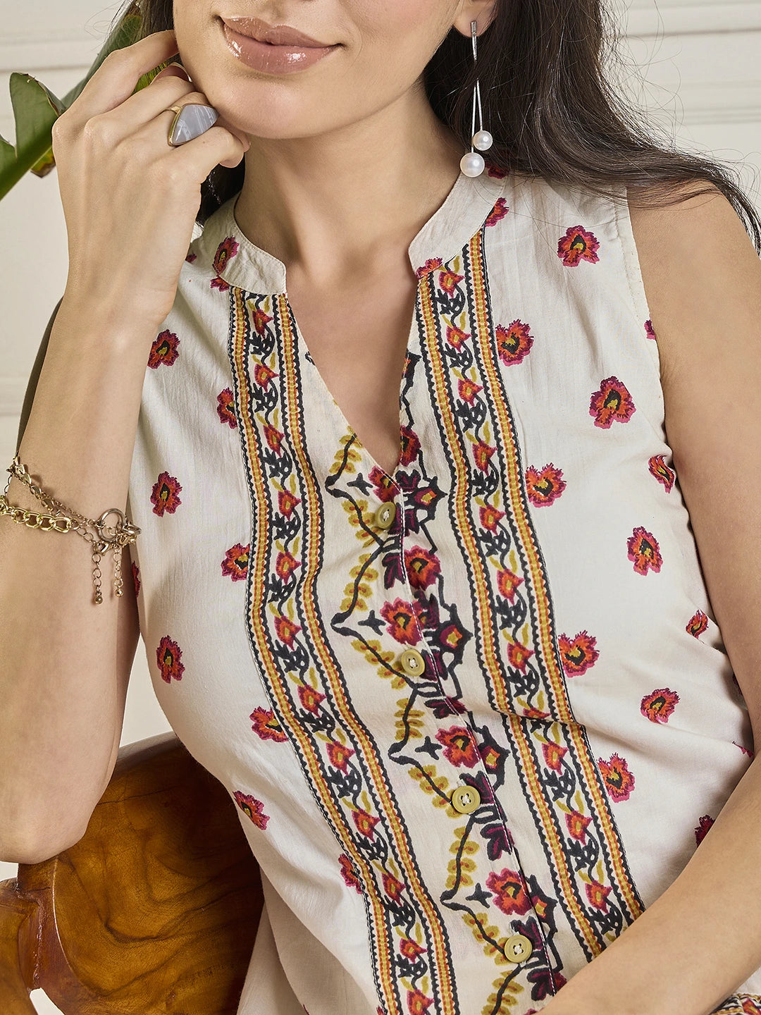 winered-women-off-white-bordered-dress