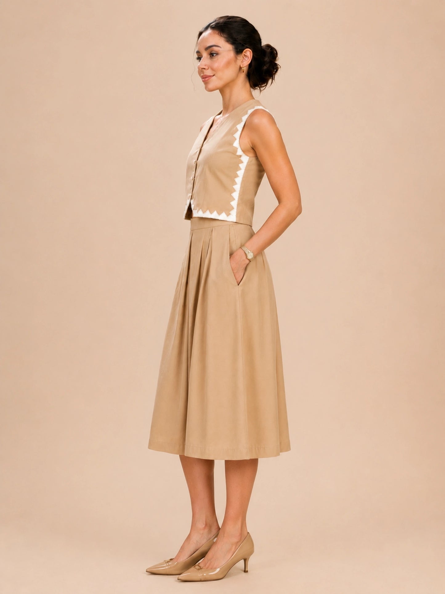 Women Beige Vest & Skirt Co-ord Set