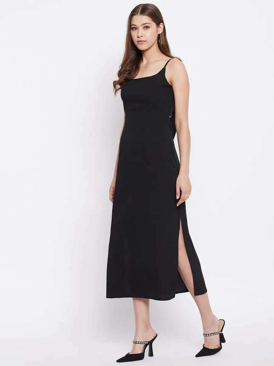 winered-black-maxi-crepe-solid-dress