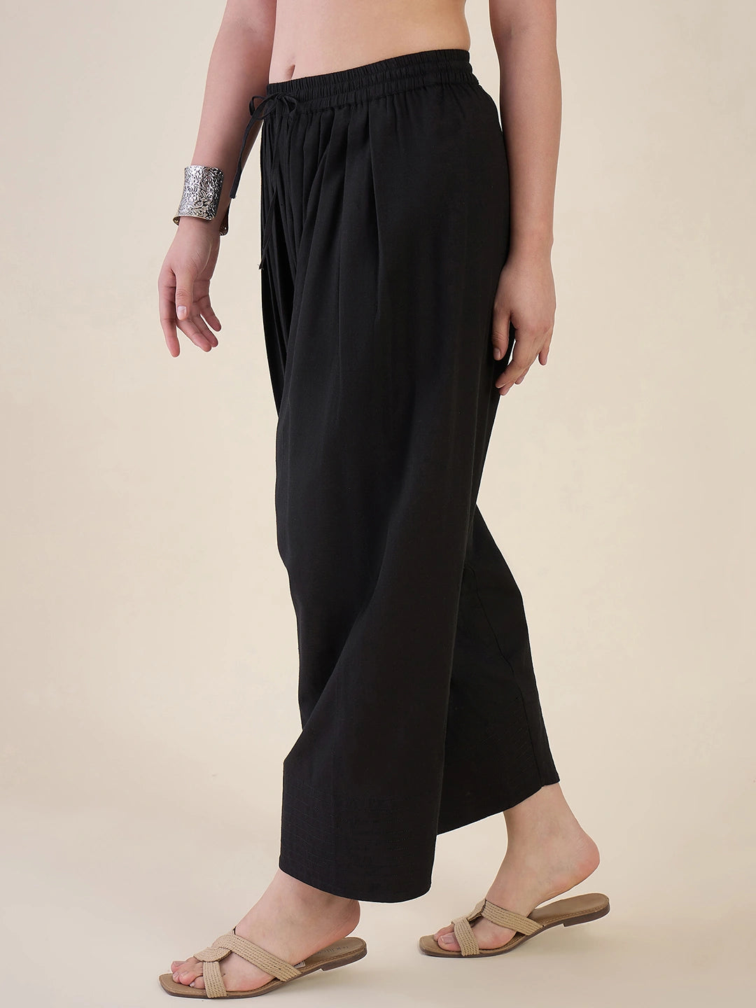 Women Black Solid Cotton Farshi Salwar