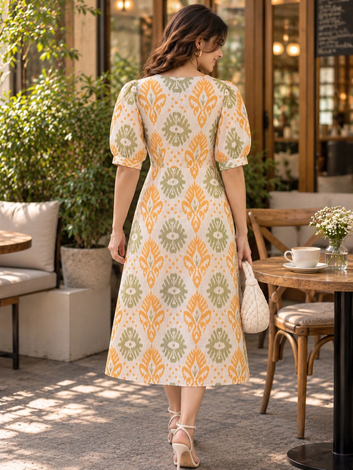 Women Twisted Yoke Printed Cotton Dess