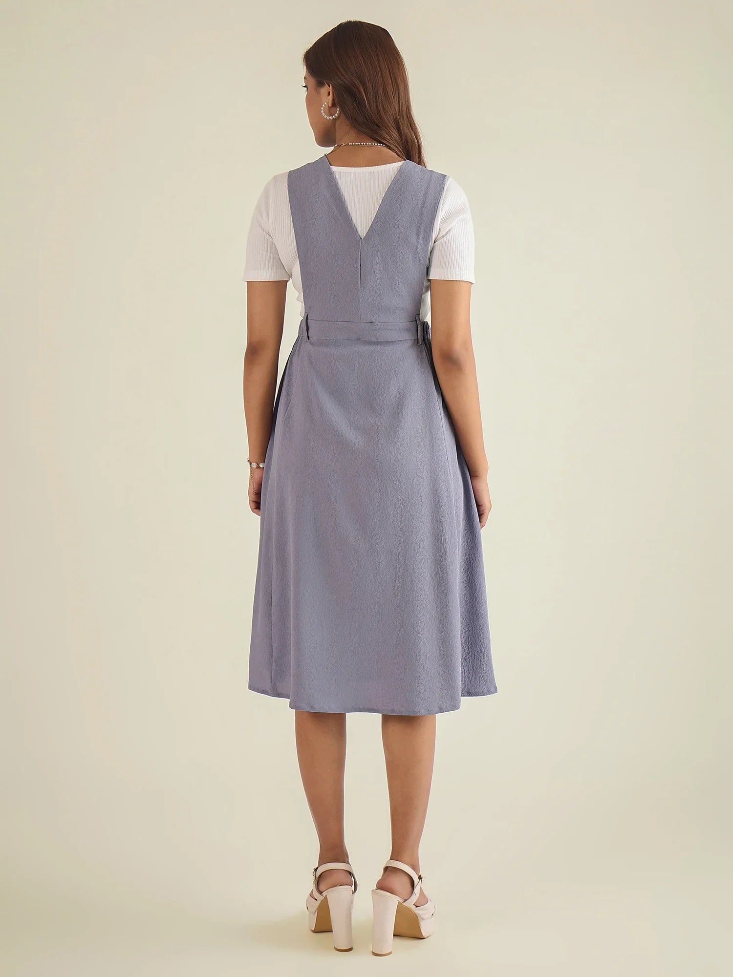 winered-women-lavender-solid-pinafore-dress-with-button