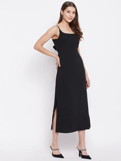 winered-black-maxi-crepe-solid-dress