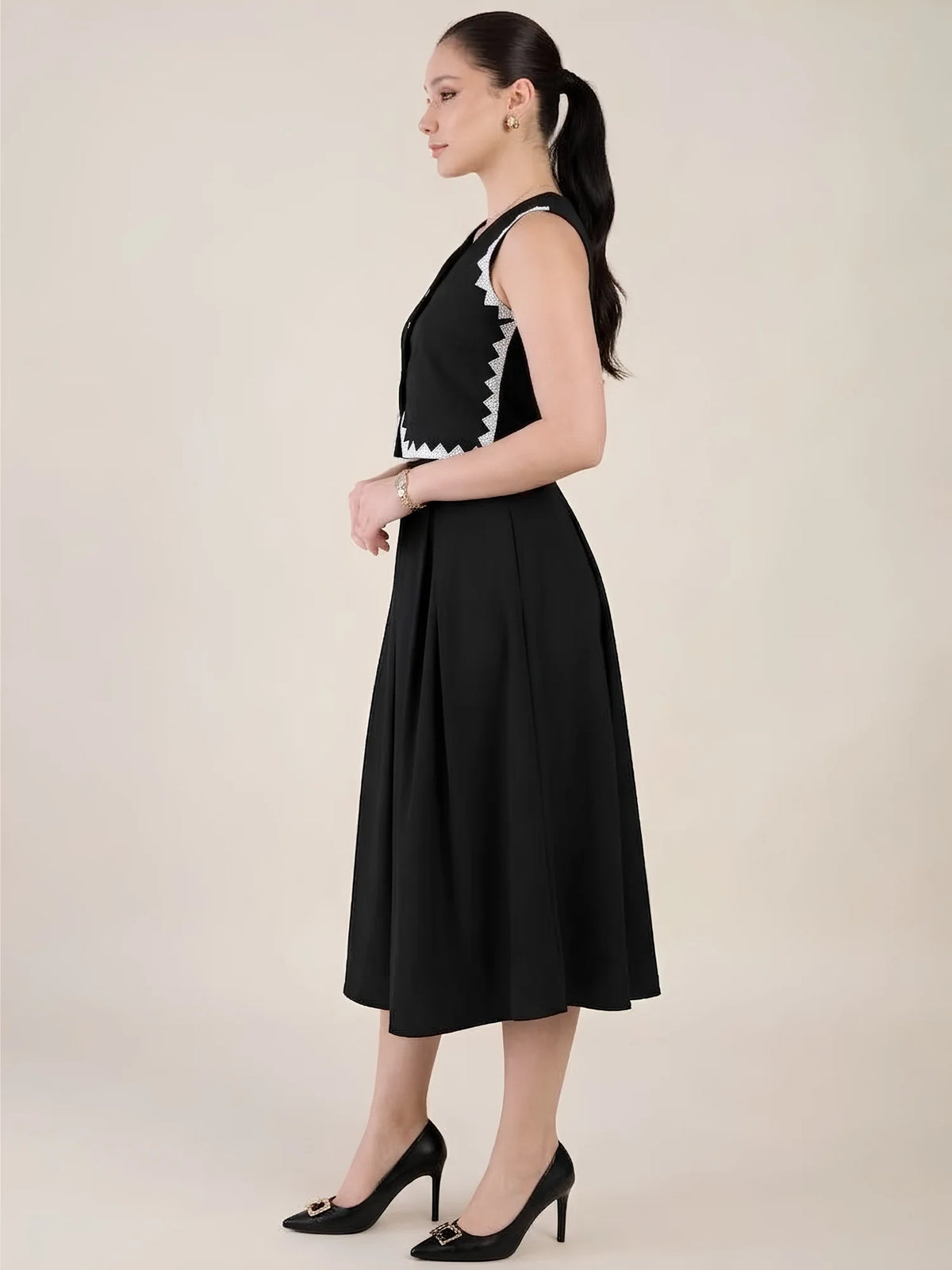 Women Black Vest & Skirt Co-ord Set