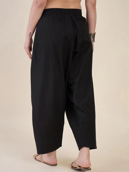 Women Black Solid Cotton Farshi Salwar