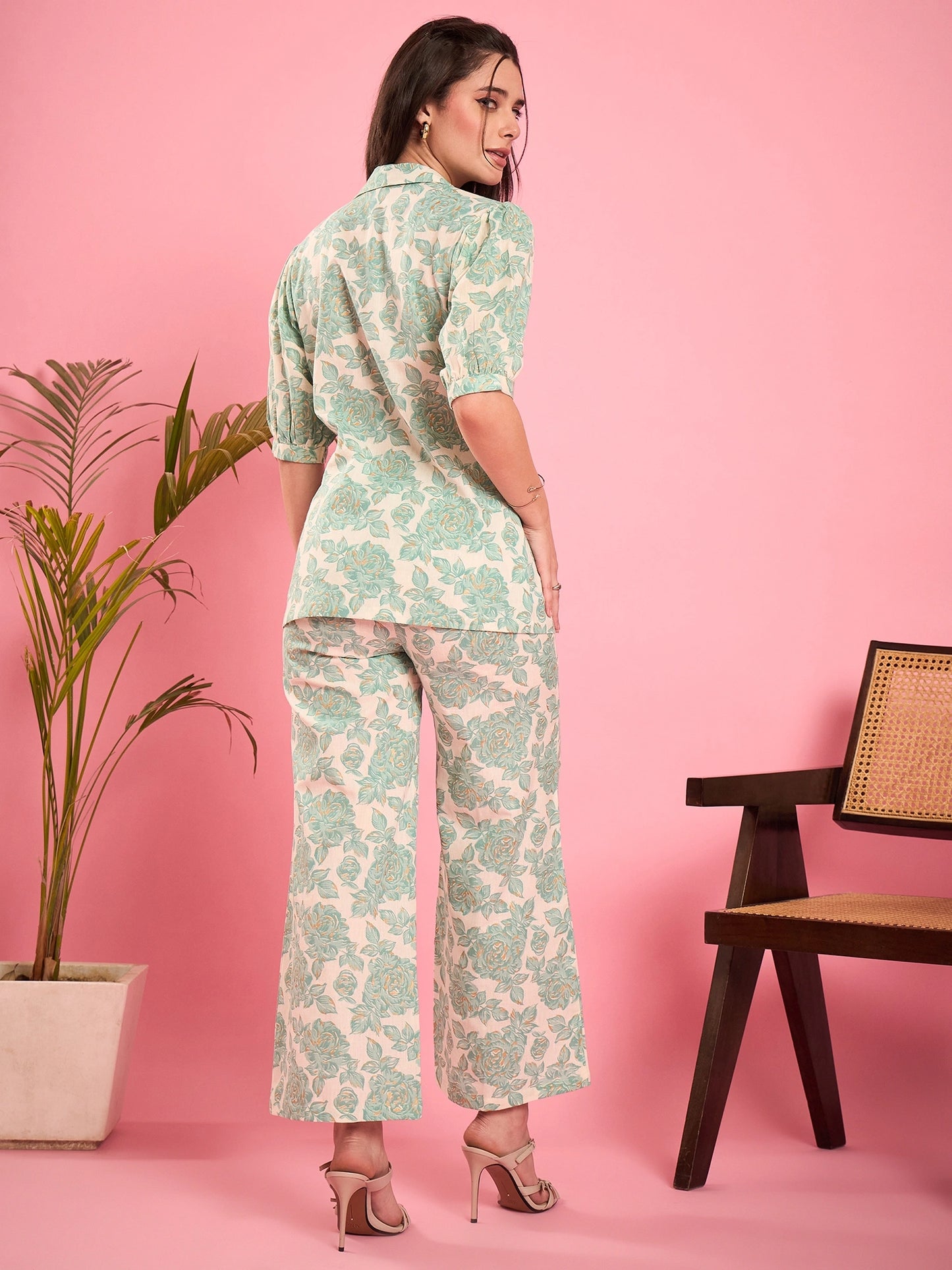 women-off-white-floral-printed-blazer-with-pant-co-ord-set