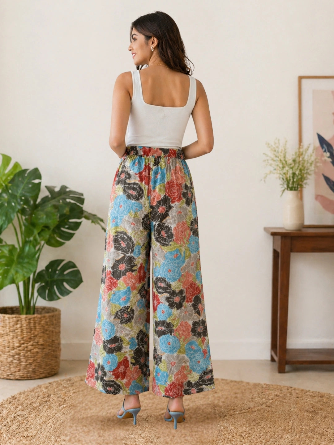 Women Multicolor Floral Print Mid-Rise Wide Leg Trousers