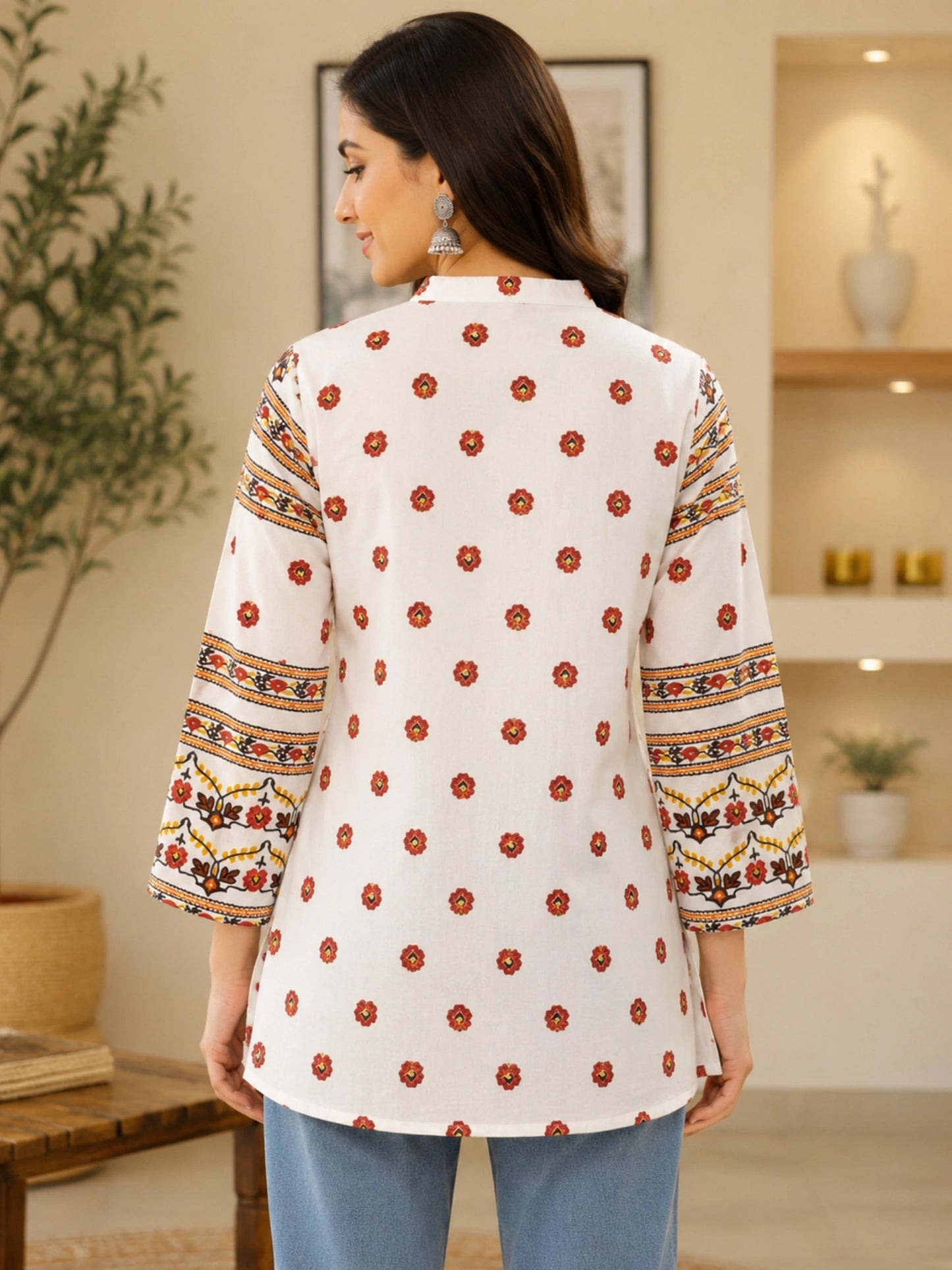Women White Floral Printed Cotton Short Kurti with 3/4 Straight Sleeves