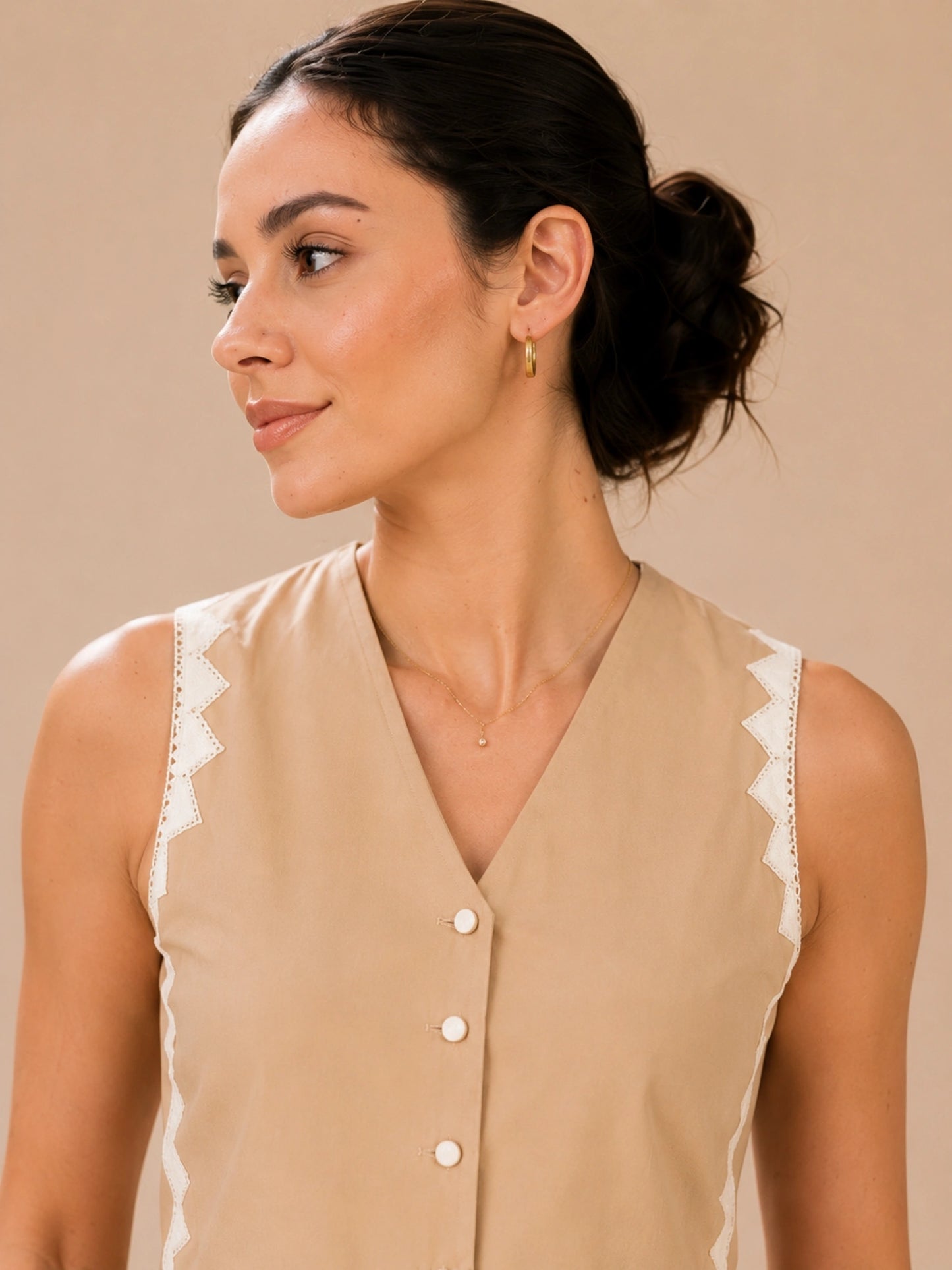Women Beige Vest & Skirt Co-ord Set