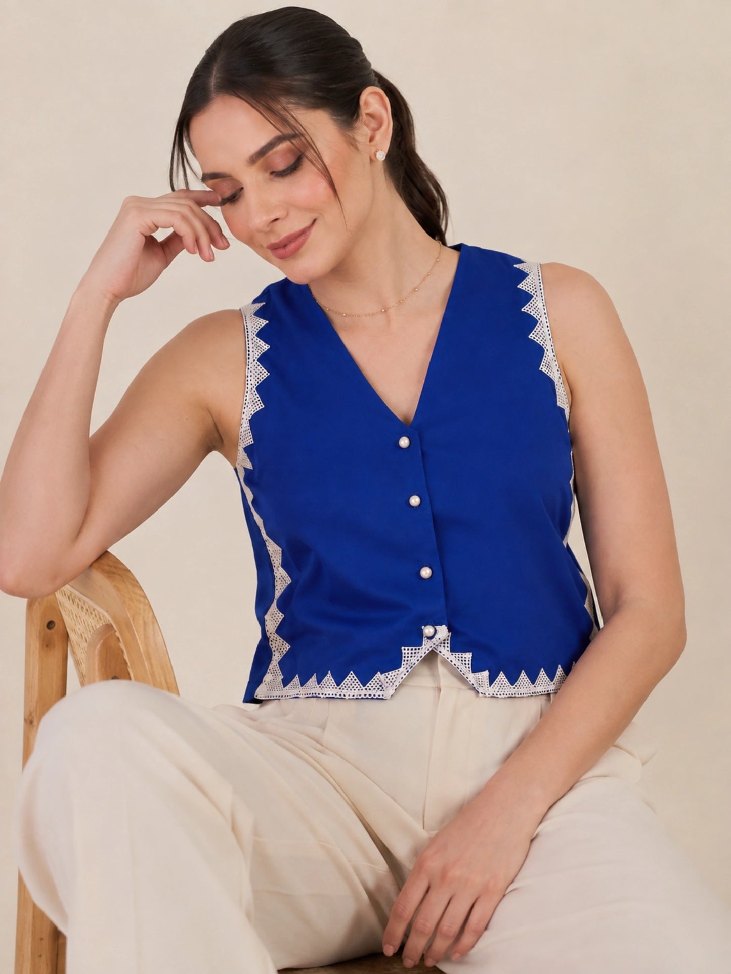 Women Solid Sleeveless V-Neck Lace Detail Waistcoat
