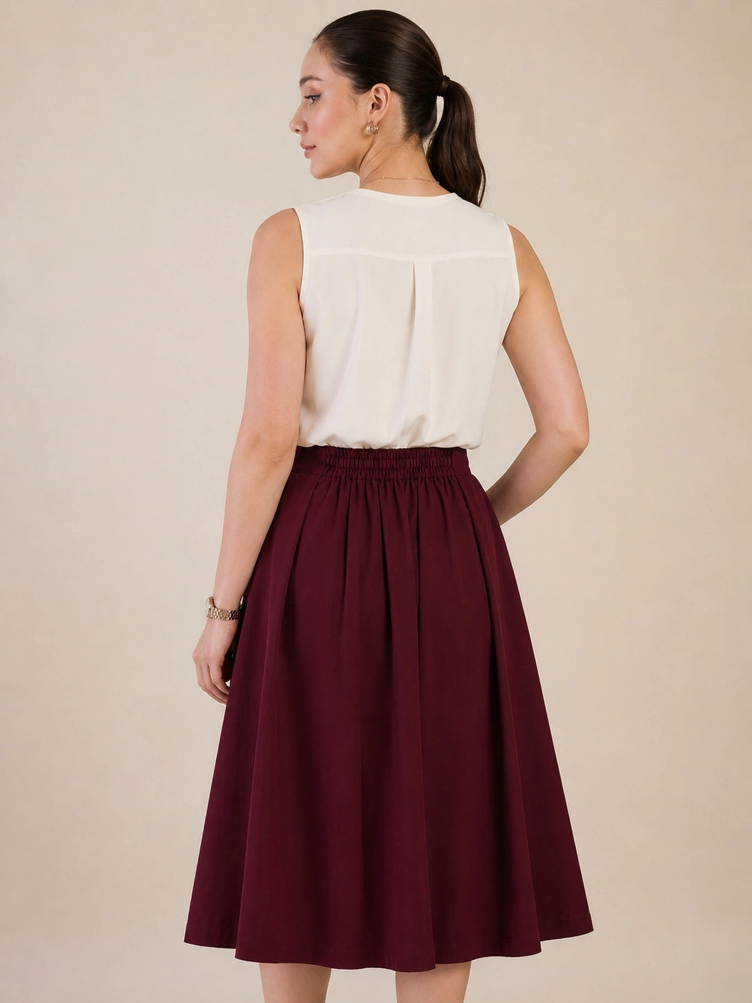Women Bugundy Solid Pleated Flared Midi Skirt