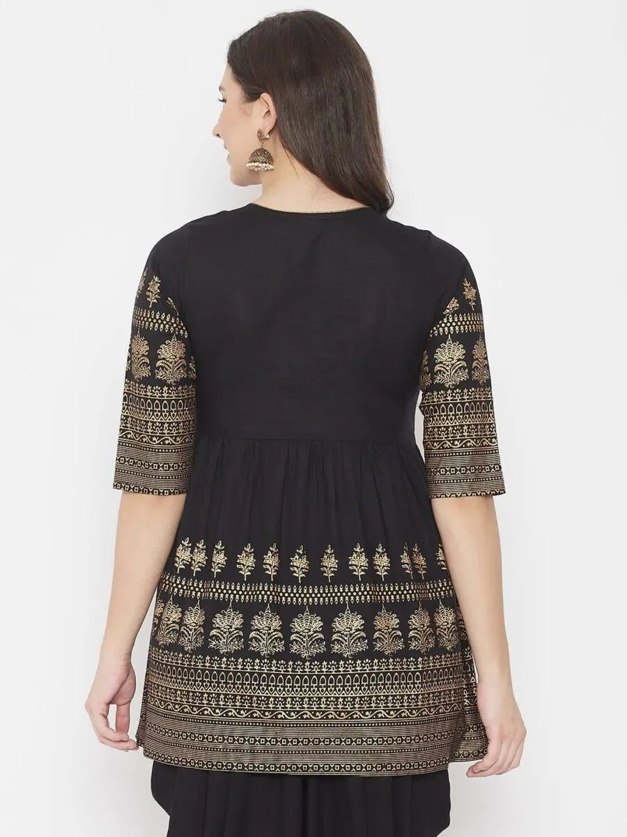 winered-black-flared-cotton-printed-top