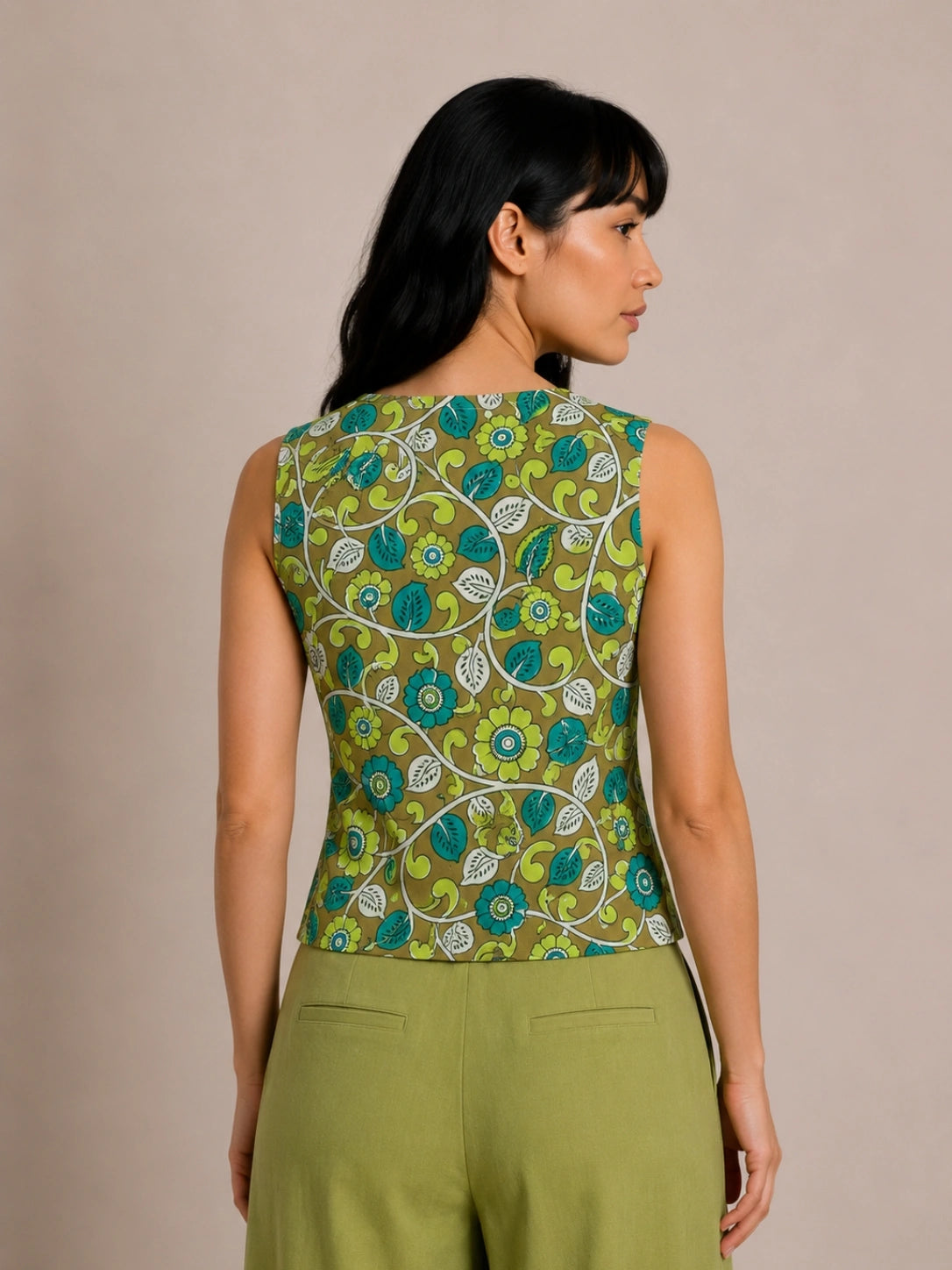 Women's Floral Print Sleeveless V-Neck Waistcoat Top | Buttonless Crop Vest for Women