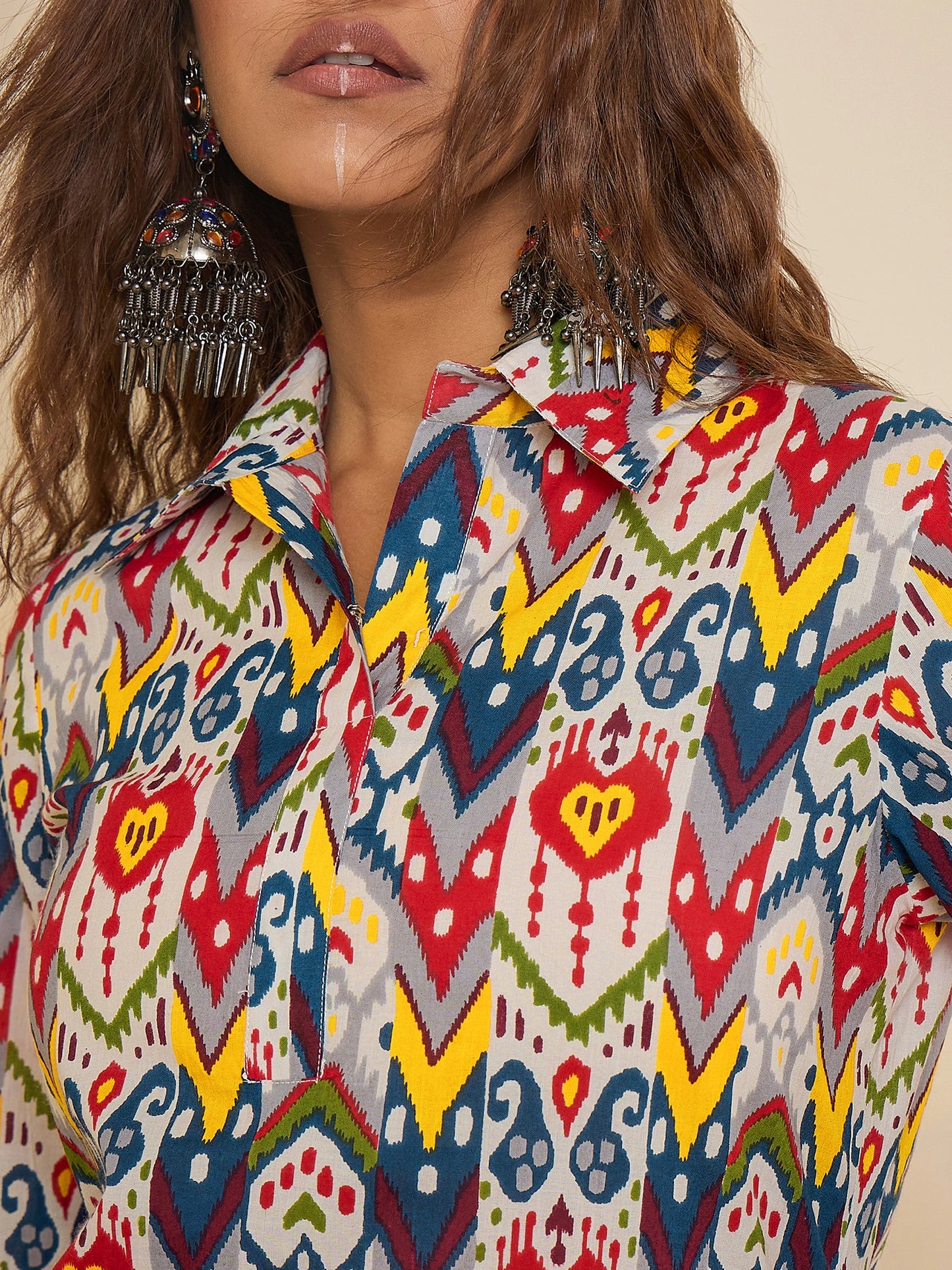 women-geometric-print-collared-pathani-kurta-set