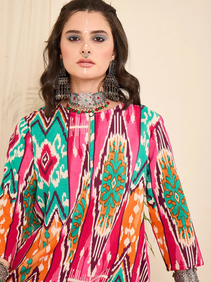 women-ikat-printed-aysmmetric-bottom-co-ord-set