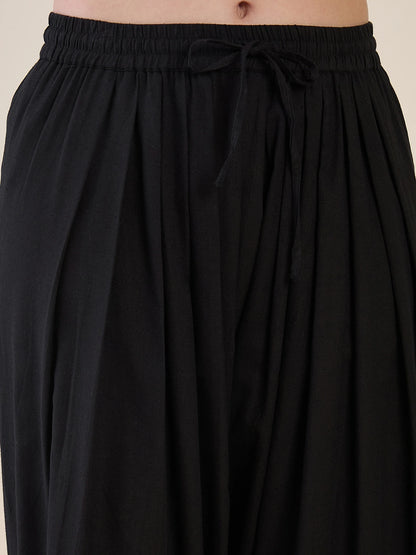 Women Black Solid Cotton Farshi Salwar