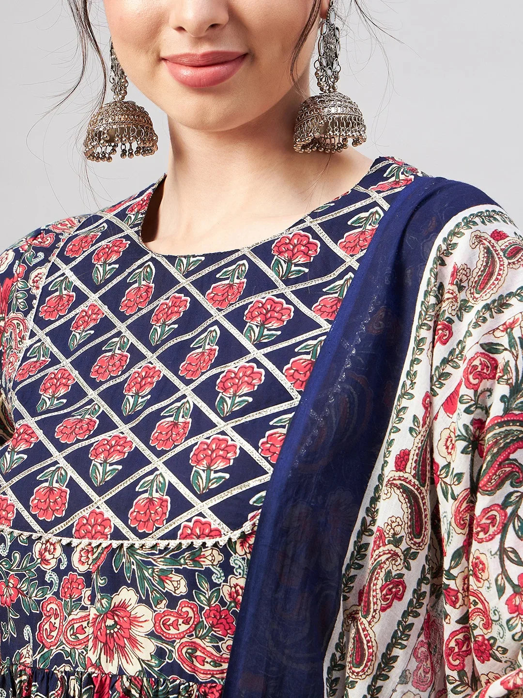 winered-woman-navy-blue-paisley-print-gota-detailing-patch-kurta-set-with-dupatta