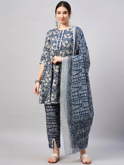 winered-woman-blue-kurta-set-paisley-print-flared-short-kurta