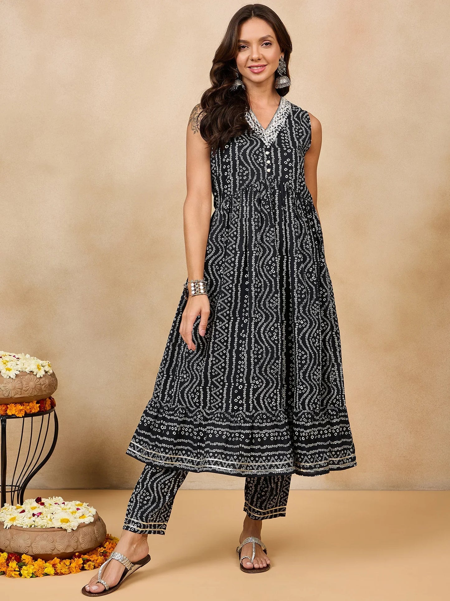 winered-black-bandhej-embroidered-cotton-stitched-straight-kurta-set-with-palazzo