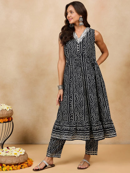winered-black-bandhej-embroidered-cotton-stitched-straight-kurta-set-with-palazzo