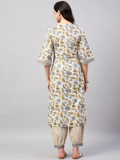 winered-woman-off-white-botanical-print-kurta-set