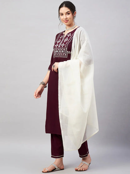 winered-woman-burgundy-mirror-embroidered-kurta-set-with-dupatta