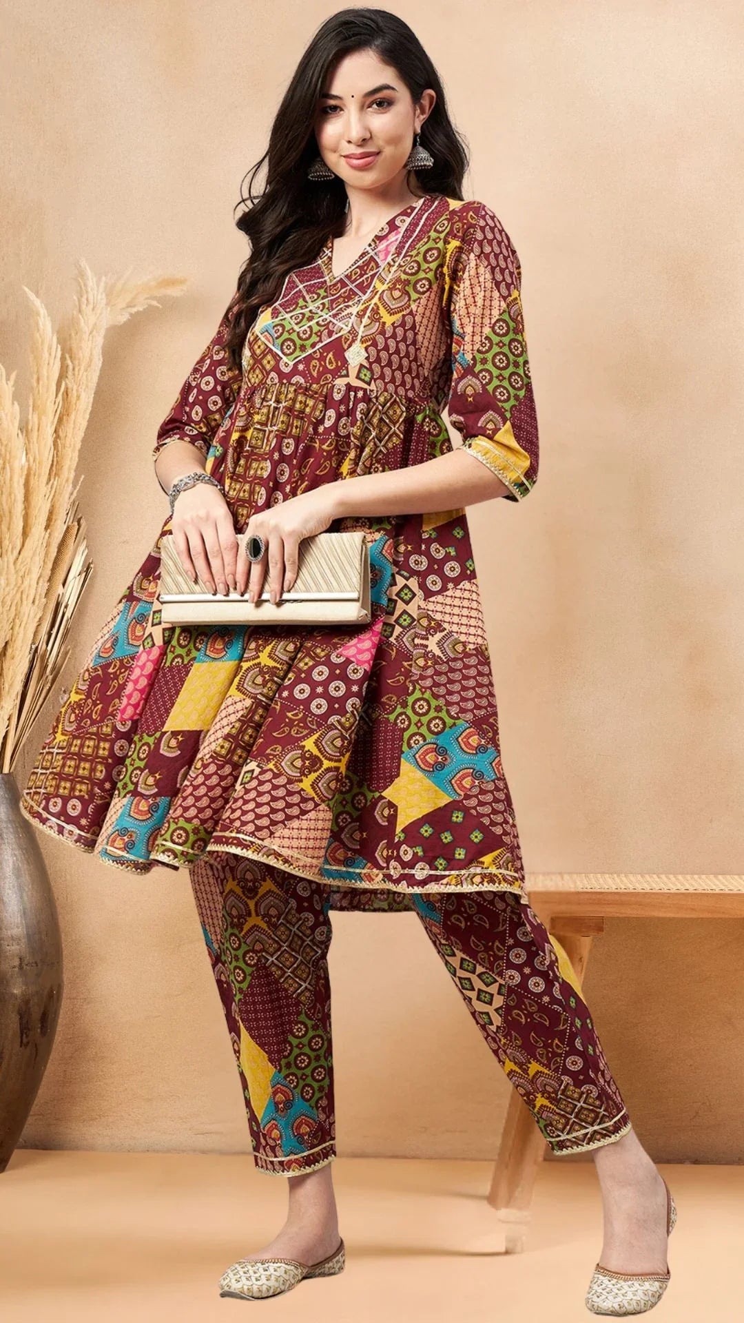 winered-woman-maroon-kurta-sets-printed