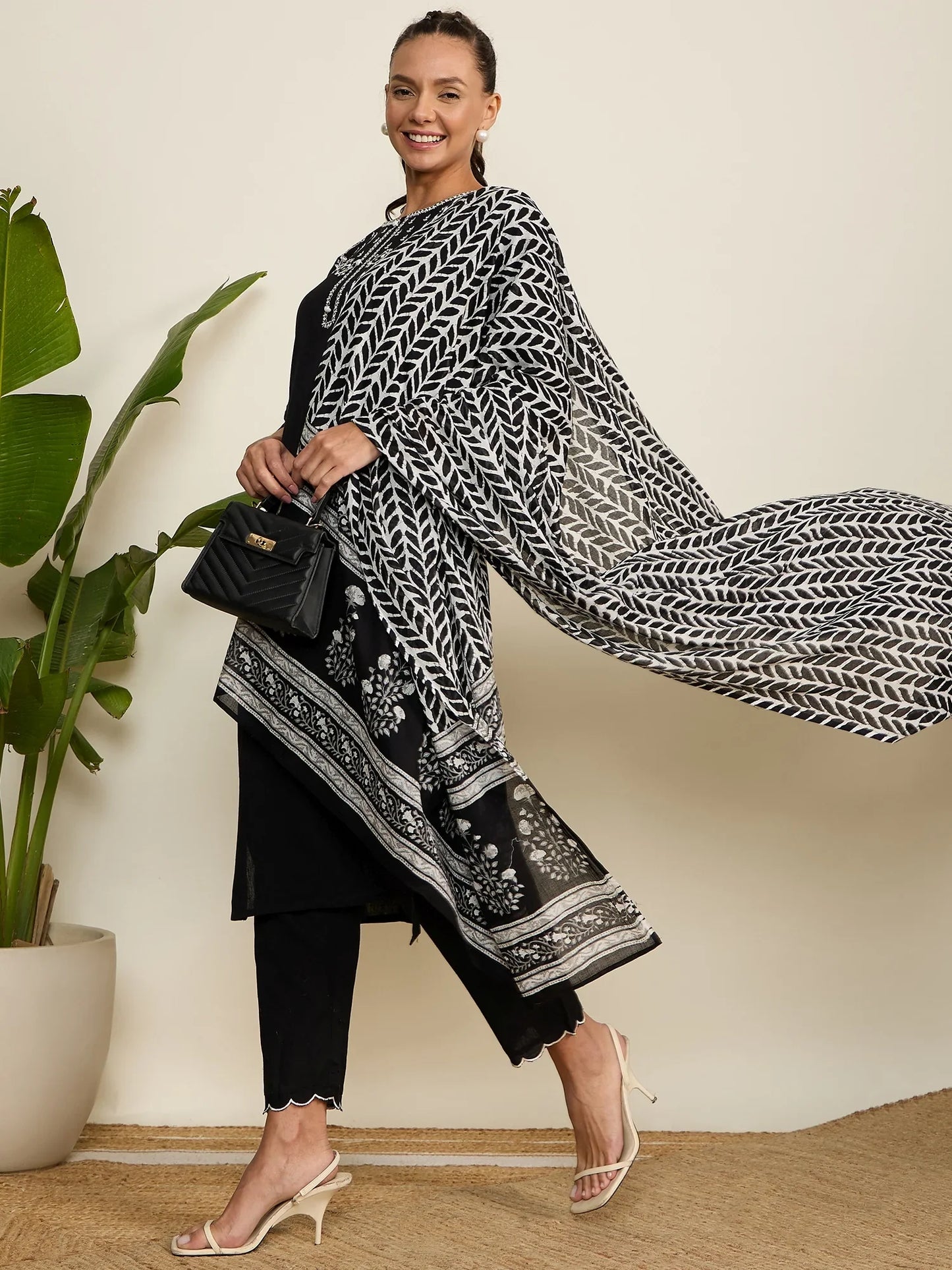 winered-woman-black-with-black-embroidery-kurta-set-with-cotton-dupatta