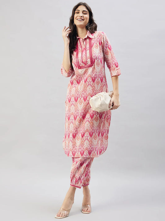 winered-woman-pink-geometric-print-collared-neck-embroidered-pathani-kurta-set