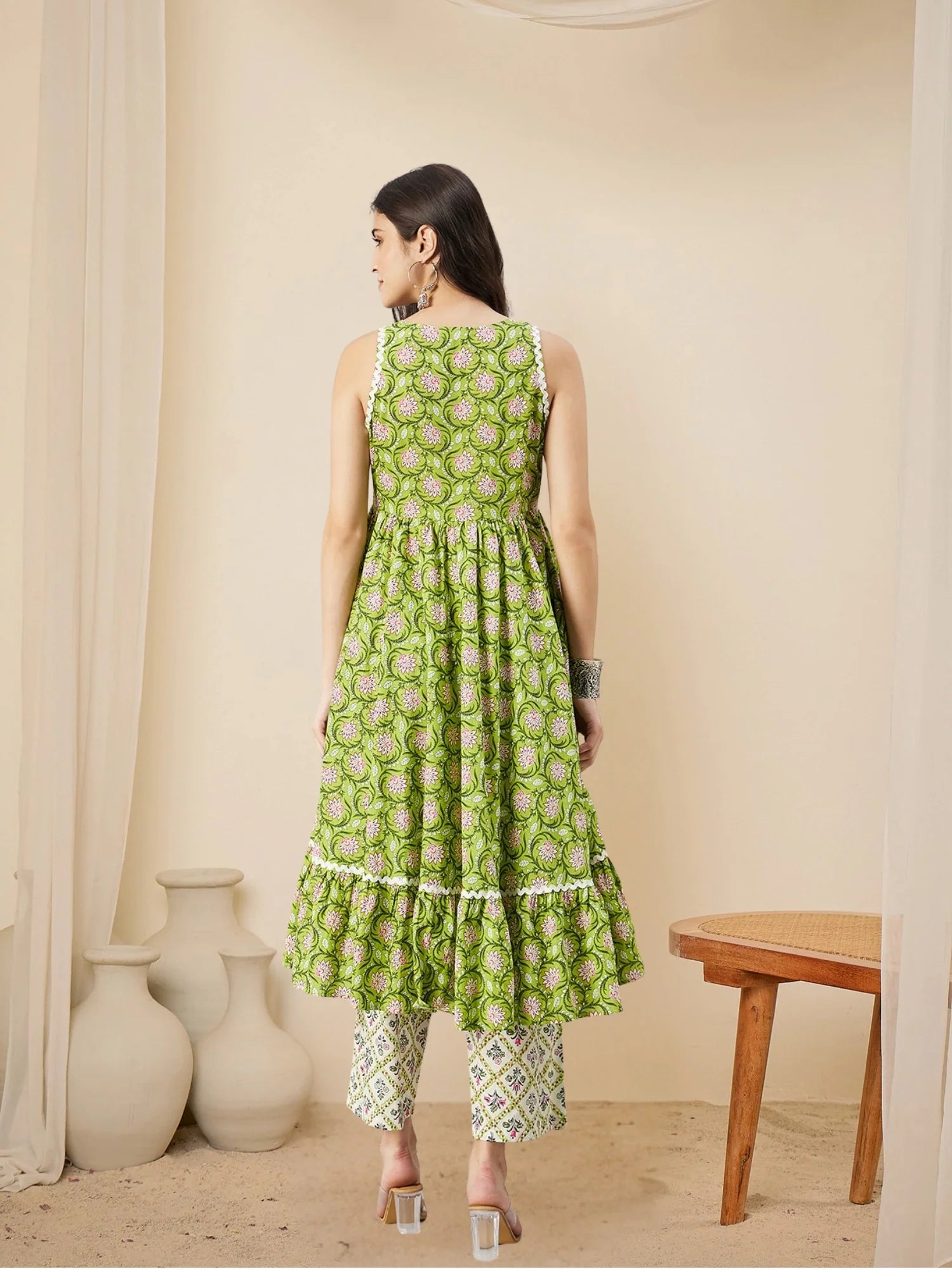 winered-woman-cotton-green-kurta-set-white-printed-flared