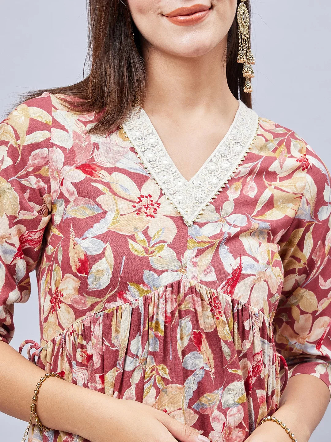 winred-woman-rust-floral-print-heavy-mbroidered-kurta-kurta-set