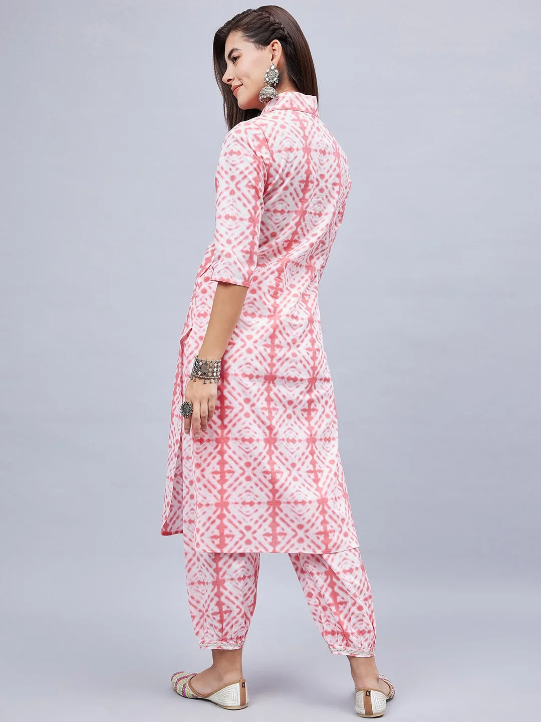 winered-woman-embroidered-pathani-pink-kurta-set