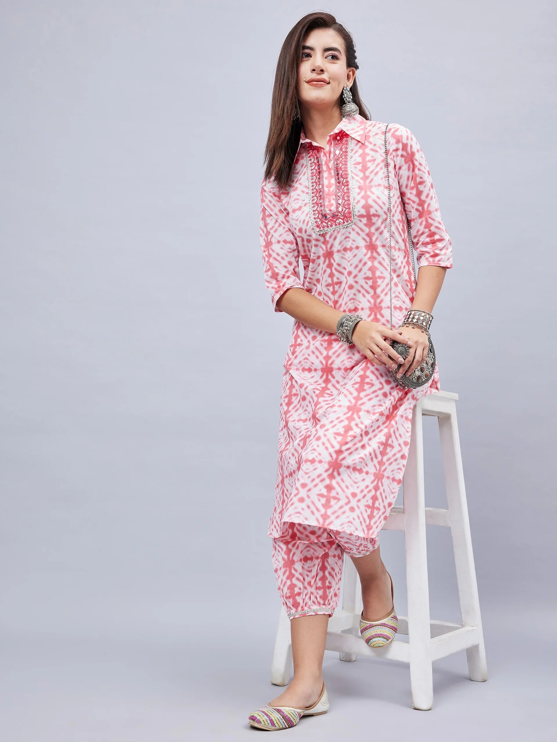 winered-woman-embroidered-pathani-pink-kurta-set