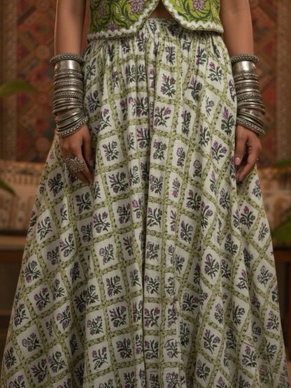 Women White Ethnic Printed Cotton Maxi Skirt