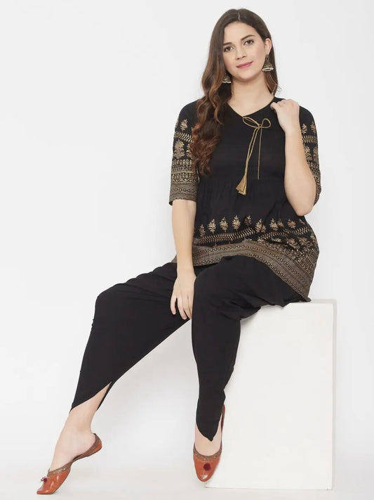 winered-black-flared-cotton-printed-top