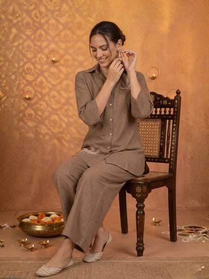 Women Solid Beige Leaf Embroidery Co-Ord Set